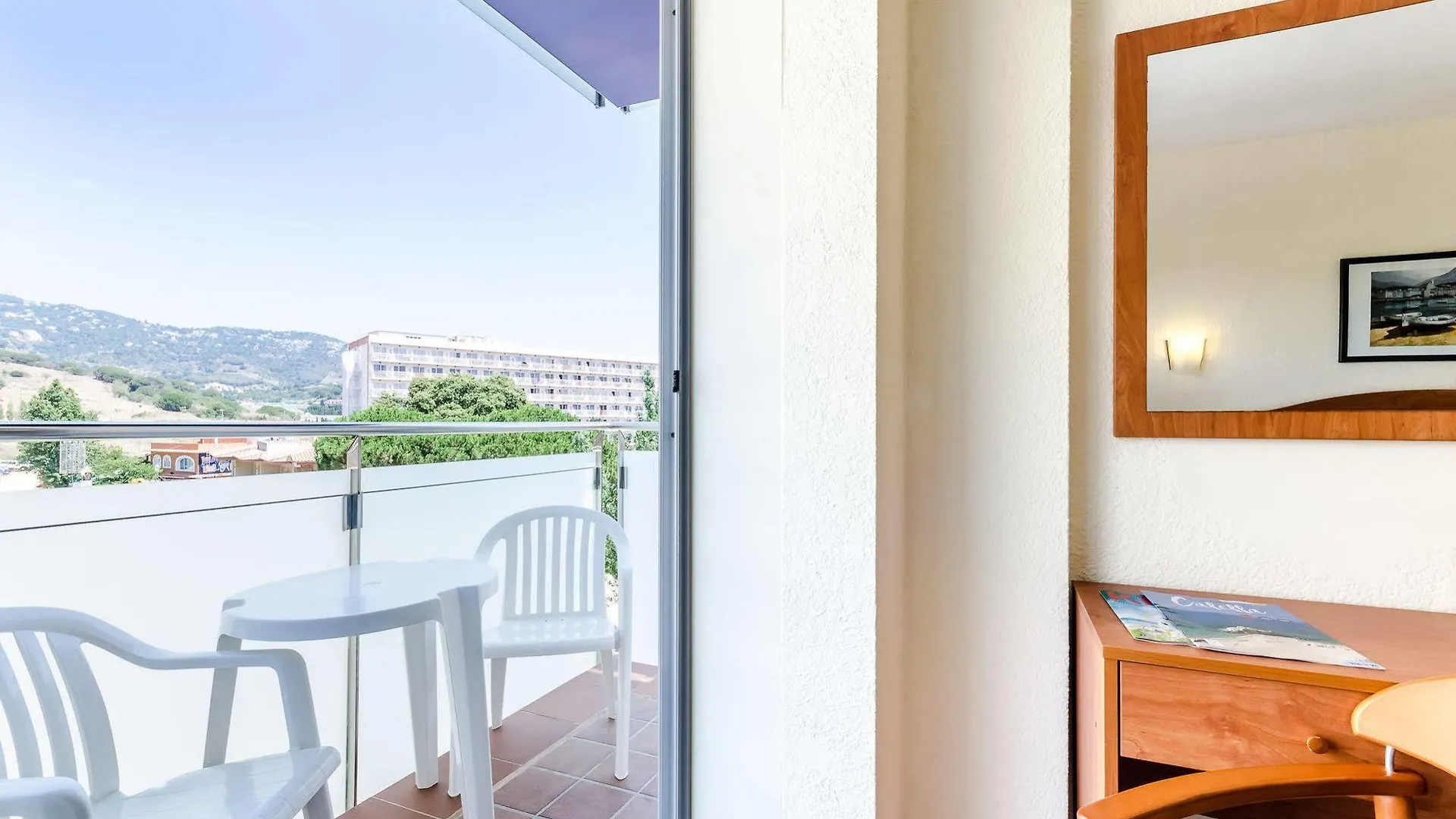 Hotel Mar Blau Calella 3*,  Spanien
