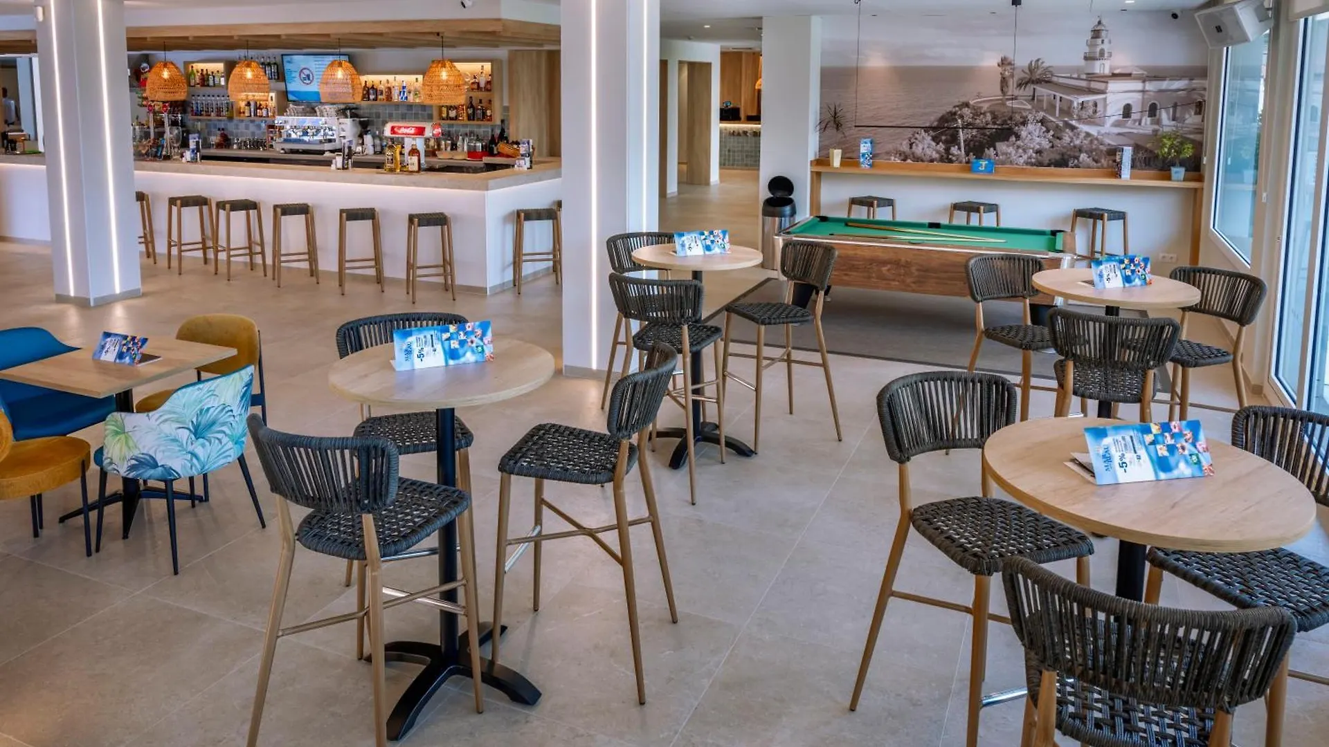 Hotel Mar Blau Calella 3*,